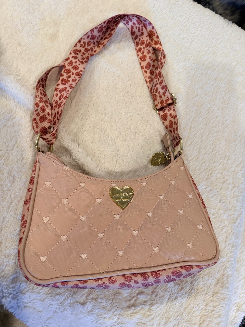 Betsey Johnson pink/embroidered hearts crossbody purse bag women small used